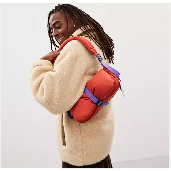 Coach Crossbody Bag in Red and Purple - Picture 6 of 11